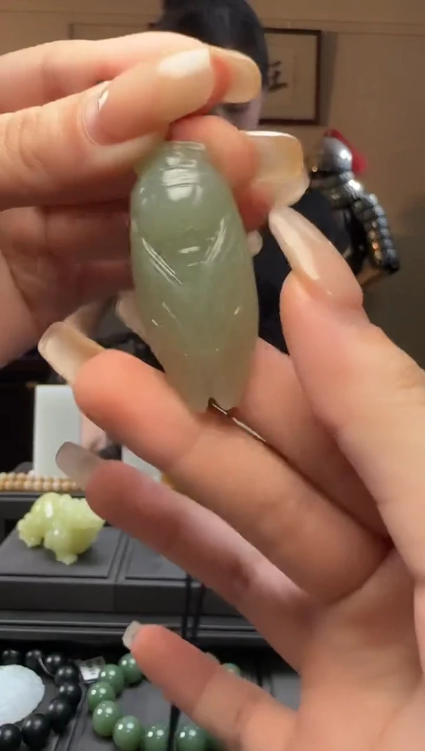 和田玉未镶嵌颈饰晴水一鸣惊人吊坠