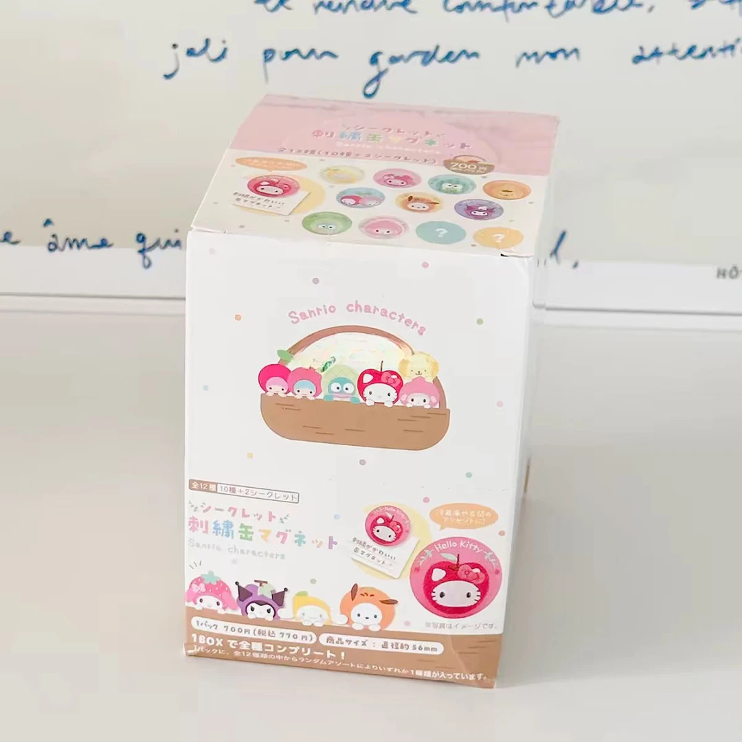 【派】三丽鸥家族-水果刺绣冰箱贴系列盲盒