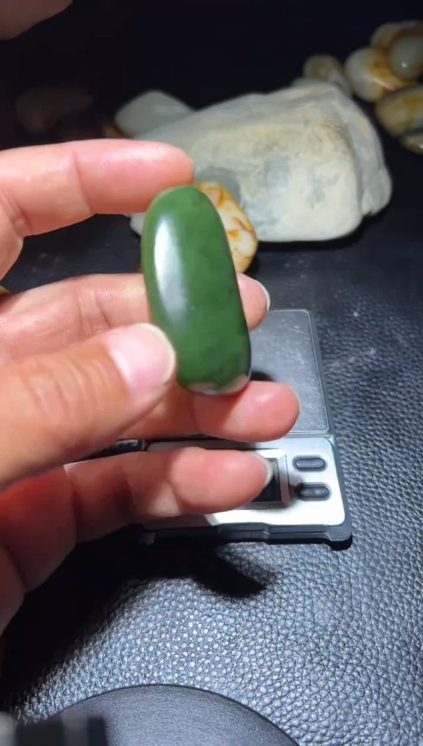 未镶嵌和田玉珠宝奇石46