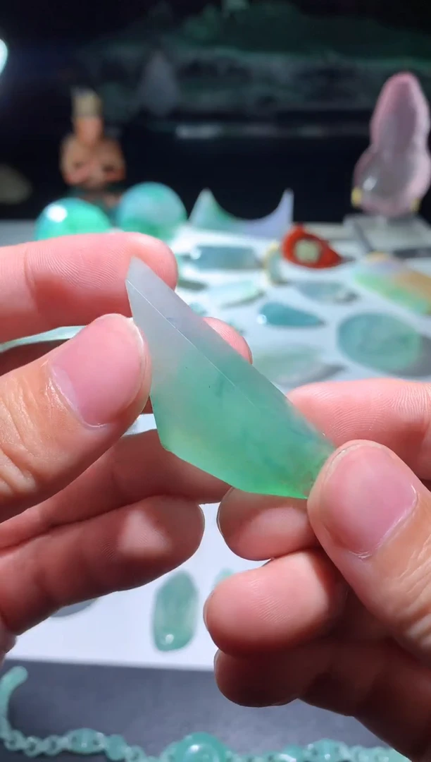 未镶嵌定制翡翠材料52.8-21.1-7.8