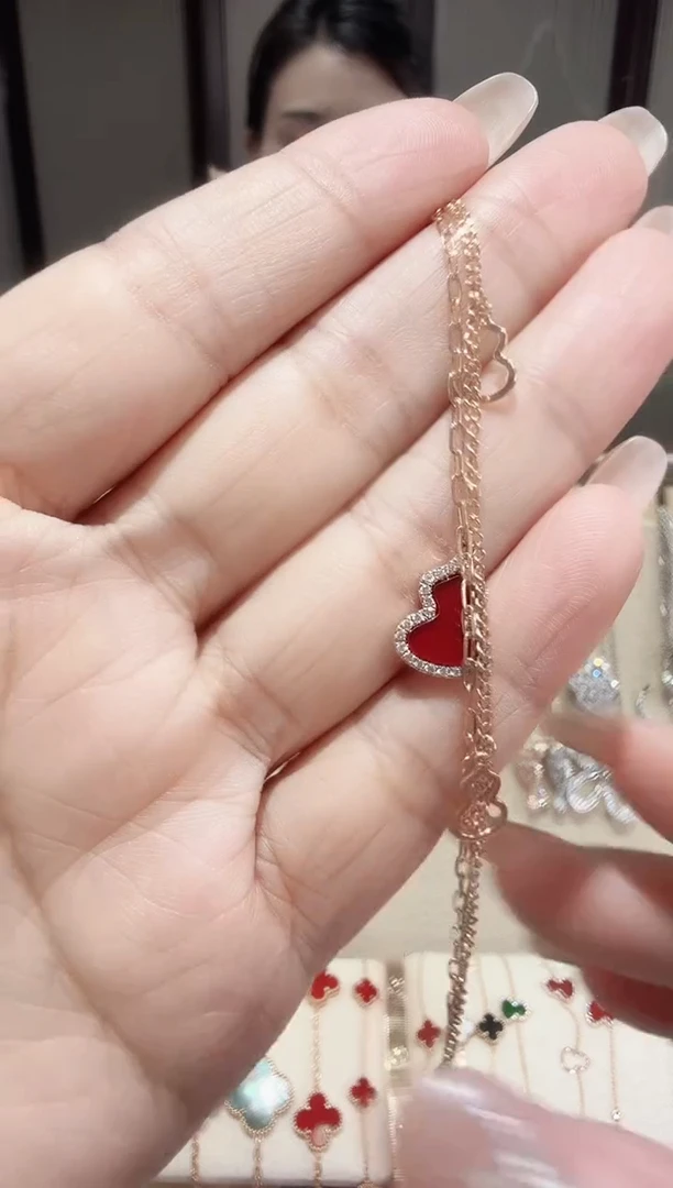 18K金镶嵌手链钻石手链