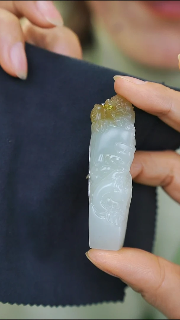 吊坠(不含链)未镶嵌和田玉和田玉吊坠