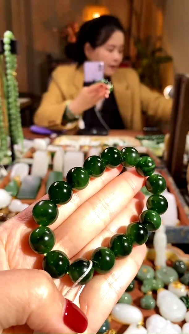 未镶嵌手链和田玉.1