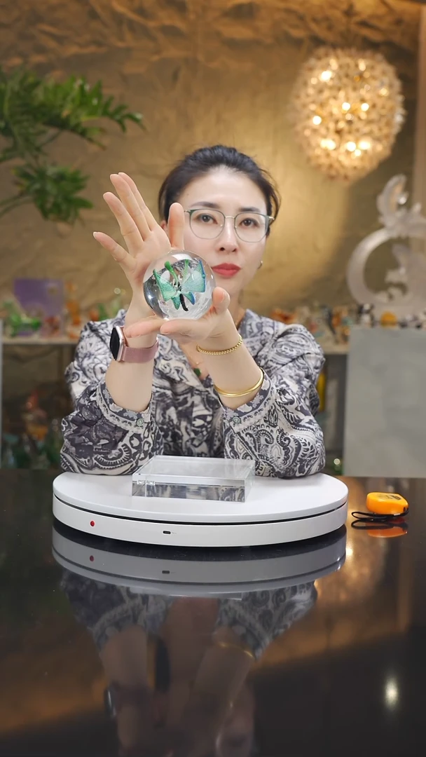 瓷片福利蝴蝶水晶球摆件