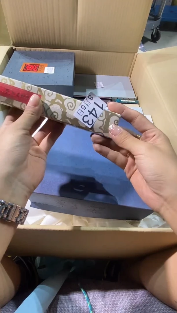 瓷片持**飞111111111111111111