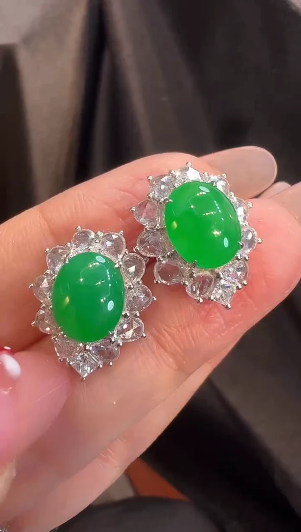 【闪购商品】翡翠耳饰18K金镶嵌耳饰