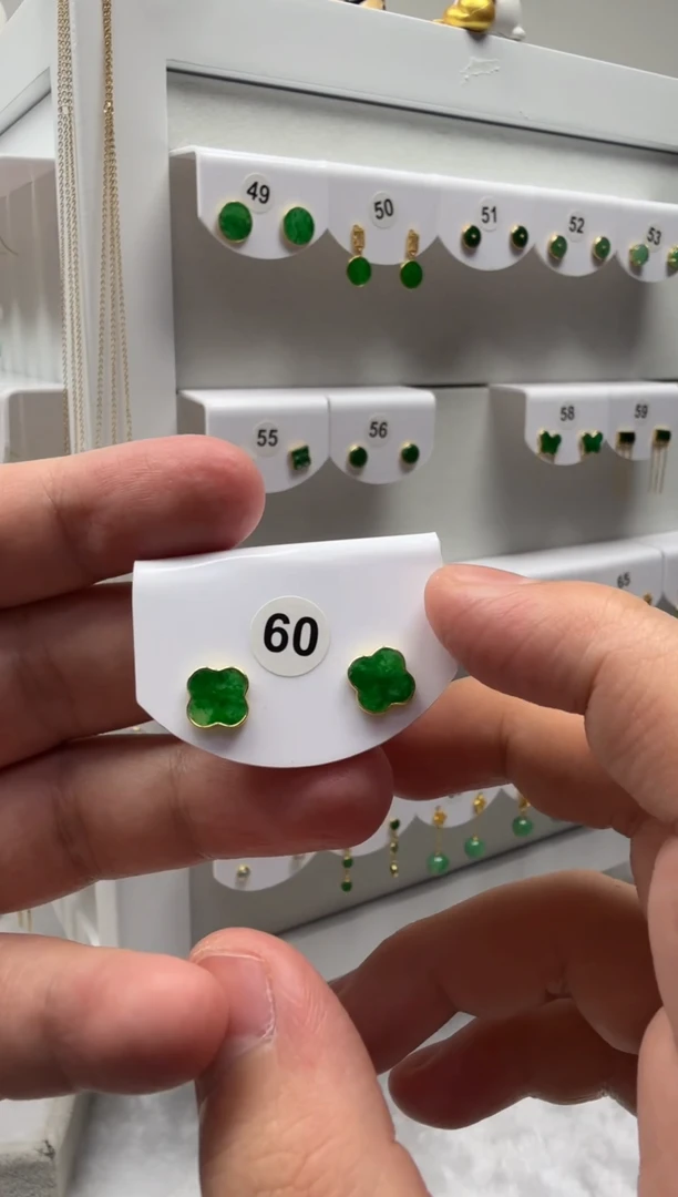 18K金镶嵌翡翠耳饰缅甸天然翡翠a货