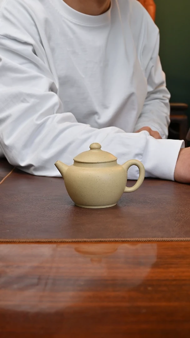 【闪购商品】紫砂茶壶本绿巨轮170cc