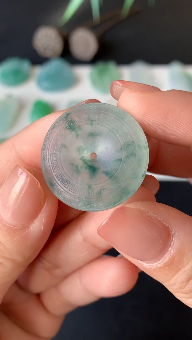 【闪购商品】定制翡翠未镶嵌0817054568