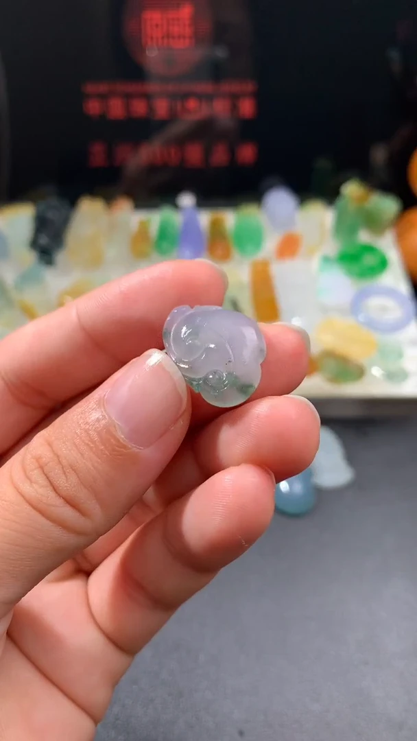 未镶嵌定制翡翠