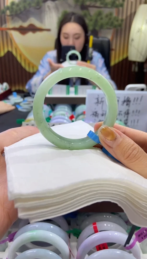 未镶嵌手镯翡翠0006369