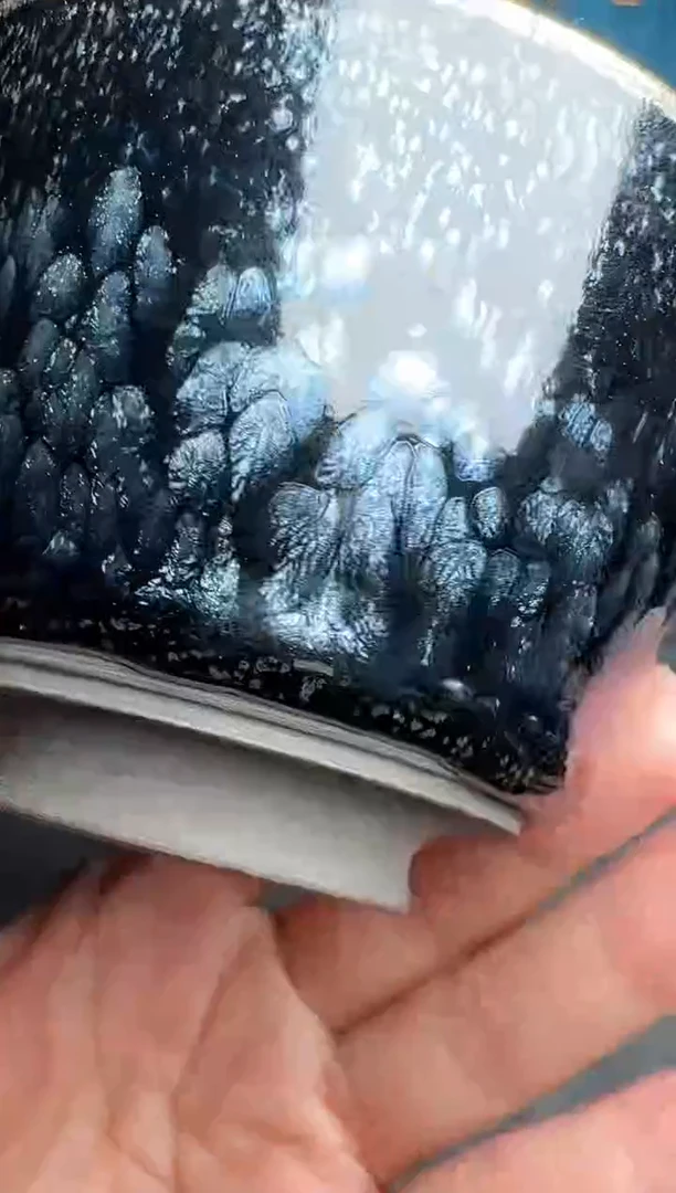 茶盏肖艳黑牡丹155