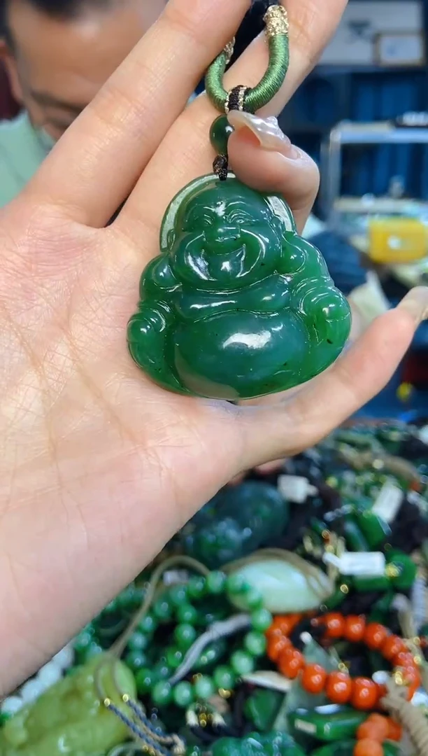 未镶嵌和田玉挂件1