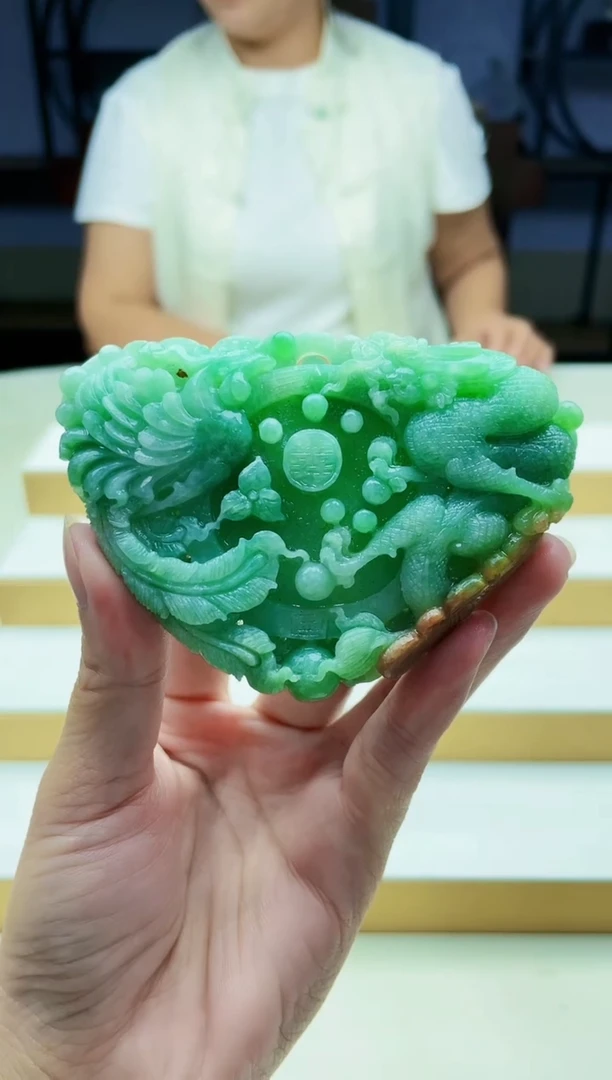 未镶嵌定制翡翠毛货09240071
