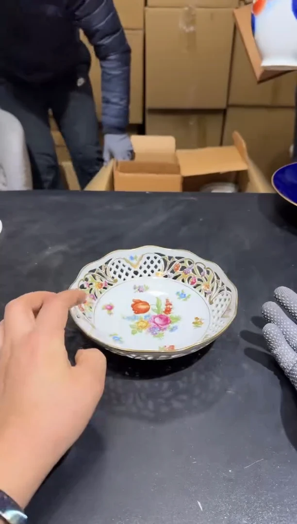 【闪购商品】杯小四孤品收藏中古品