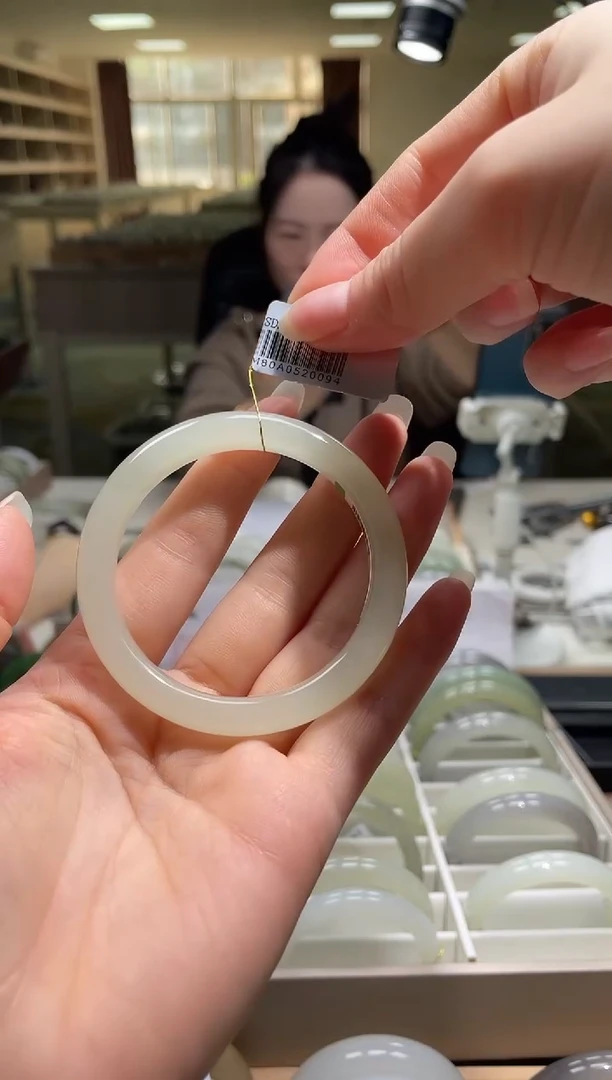 未镶嵌手镯和田玉50-51圈口 0094