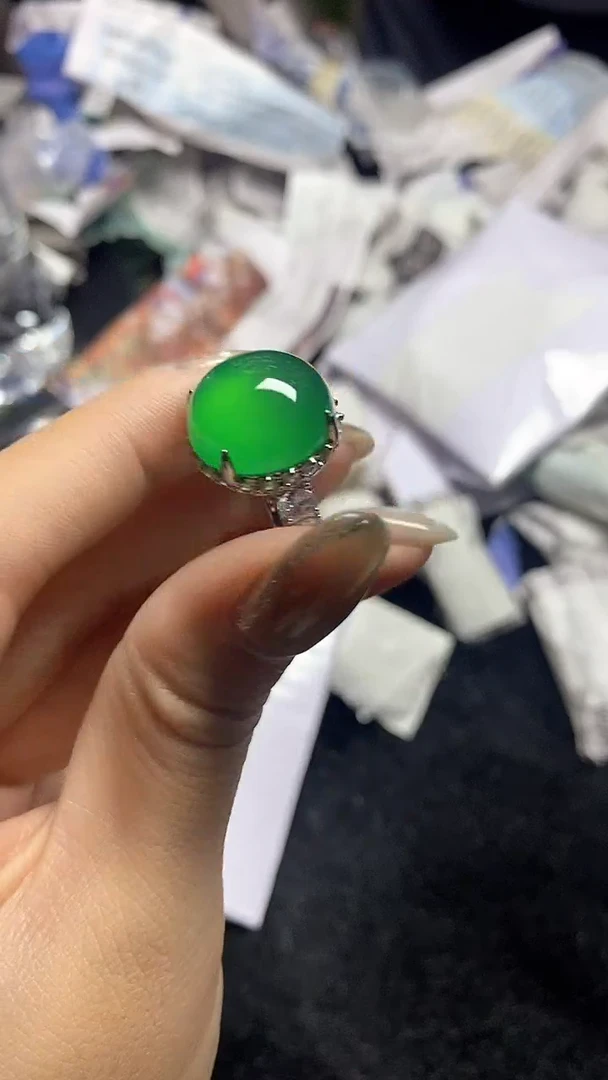 满色吊坠，所见即所得！