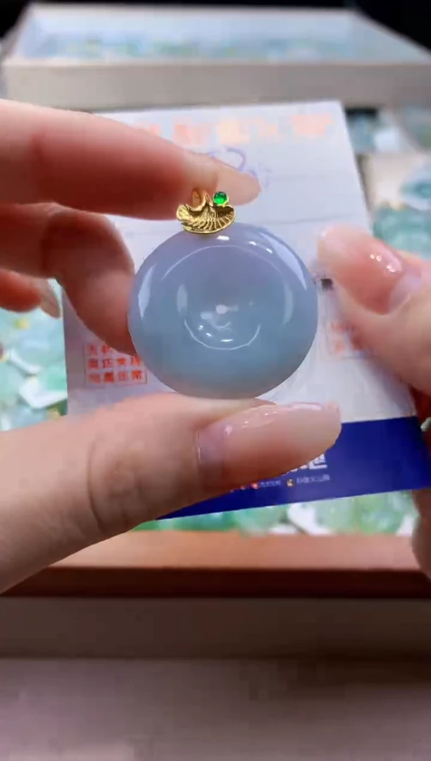 颈饰未镶嵌翡翠天然缅甸a货翡翠