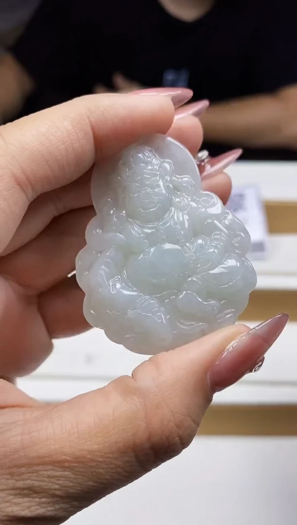 翡翠未镶嵌颈饰翡翠A货