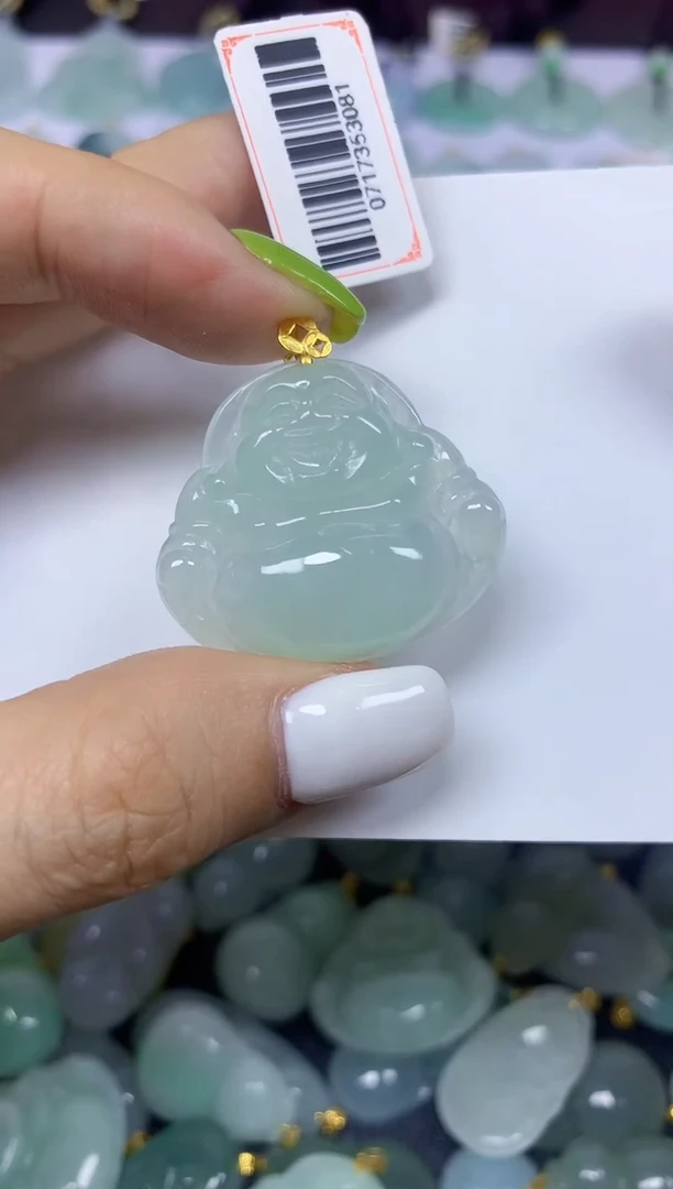 翡翠18K金镶嵌颈饰挂件