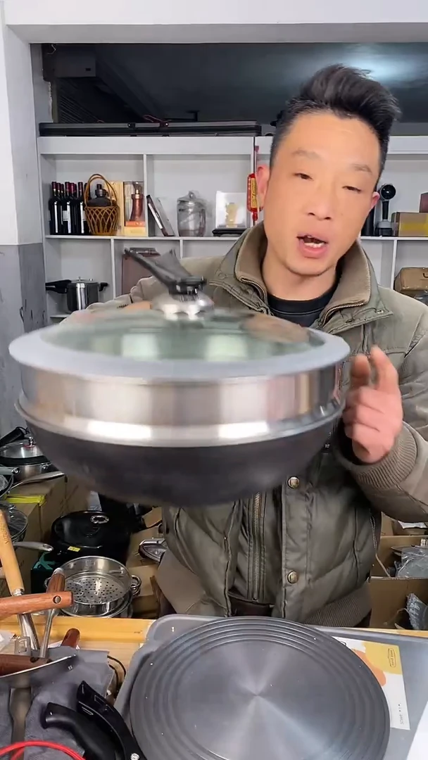 水晶玻璃1奥康达 钛不锈钢炒锅32有盖＋蒸笼