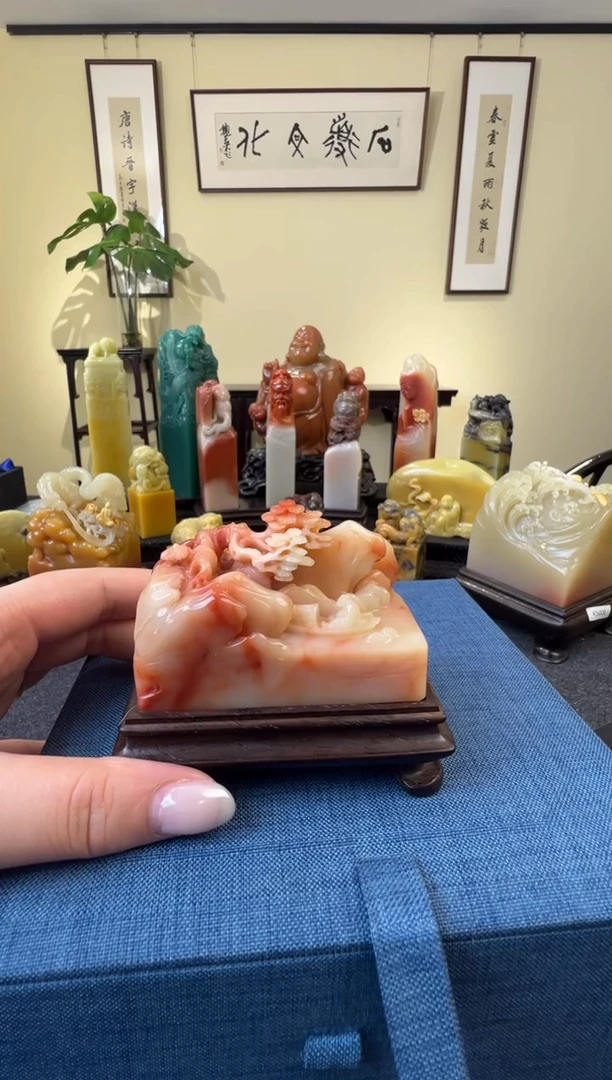 寿山石芙蓉山水雕