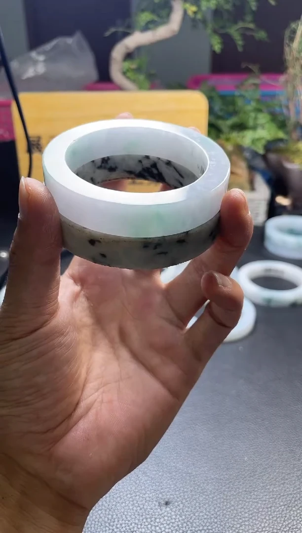 定制翡翠手镯未镶嵌深****师发一件