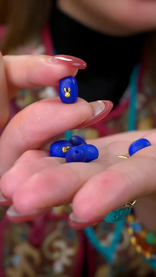 【婧婧精选】臻品 · 18K金青金石兔子 多样性发其一