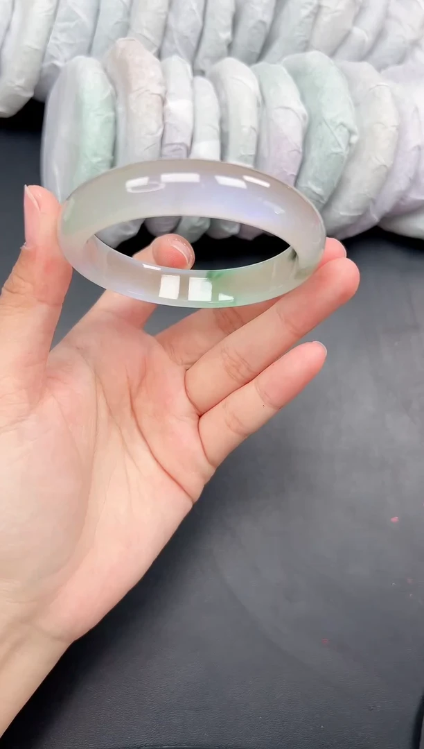 精品手镯，一物一拍J-043