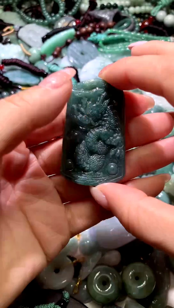 吊坠(不含链)未镶嵌翡翠1