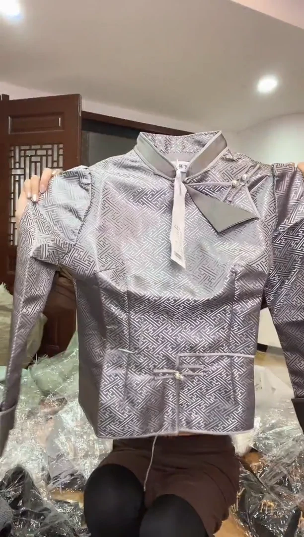 外套 2X 140斤以里