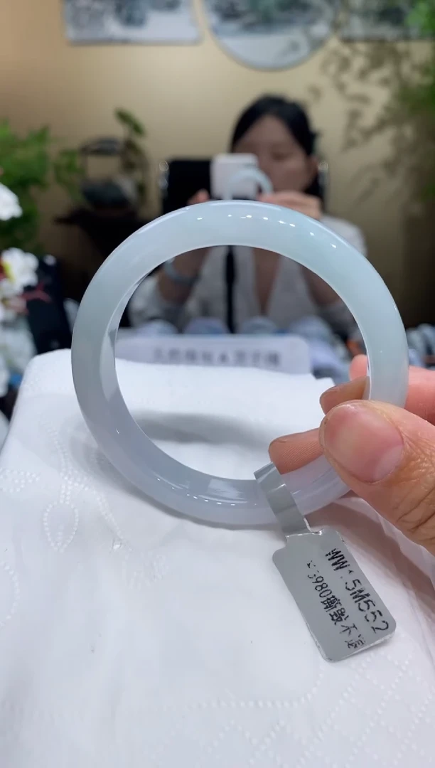 翡翠手镯未镶嵌翡翠54-55