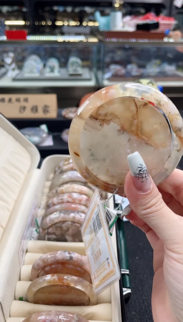 未镶嵌手镯石英质玉尘*丷圈口（赠品镯心）