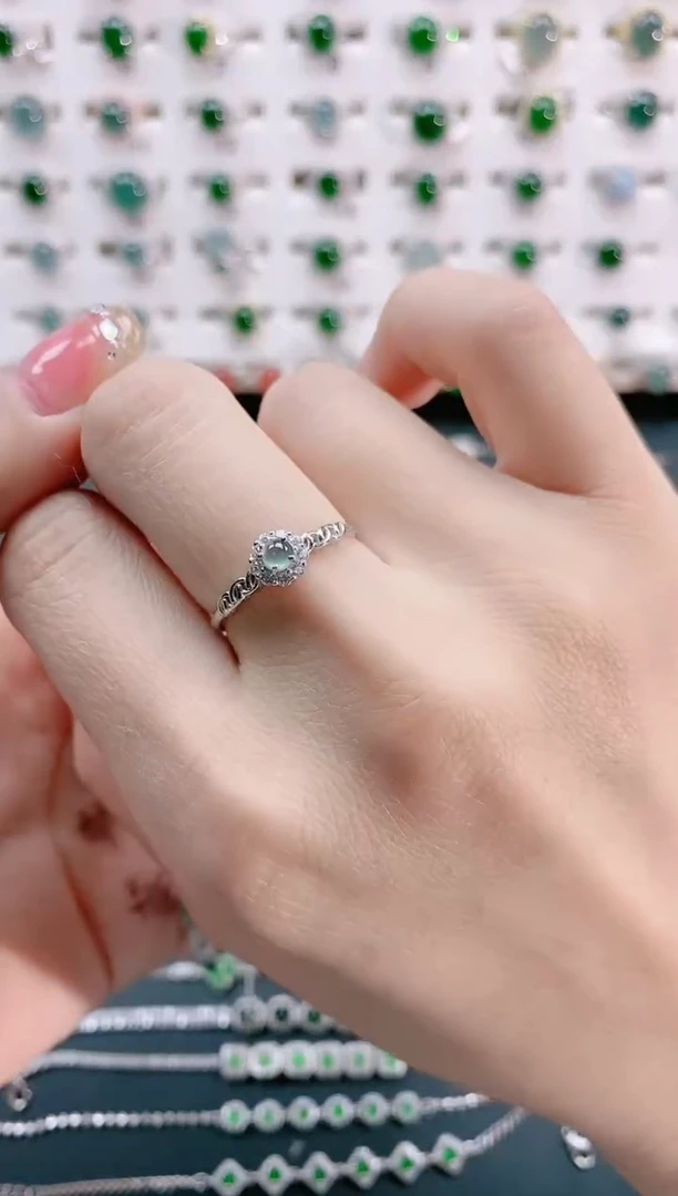 【闪购商品】翡翠戒指银S925镶嵌天然翡翠