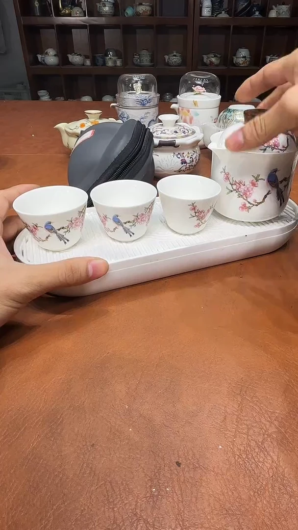 472带茶盘艺术瓷简单清