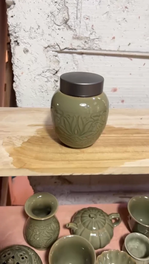 微瑕耀州窑锡合金茶叶罐