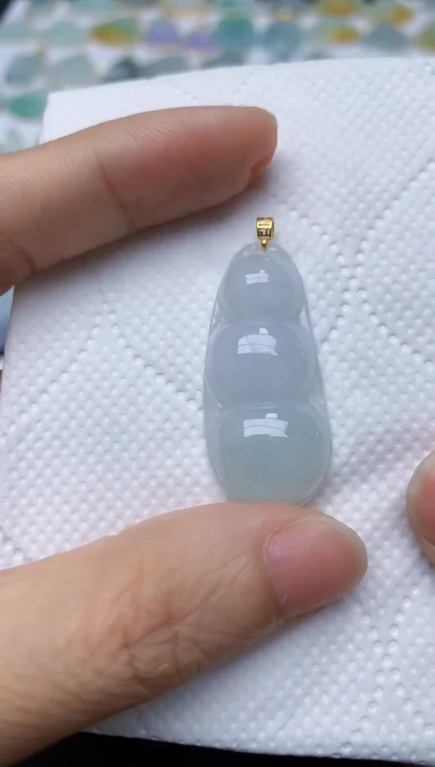翡翠18K金镶嵌颈饰天然缅甸A货翡翠