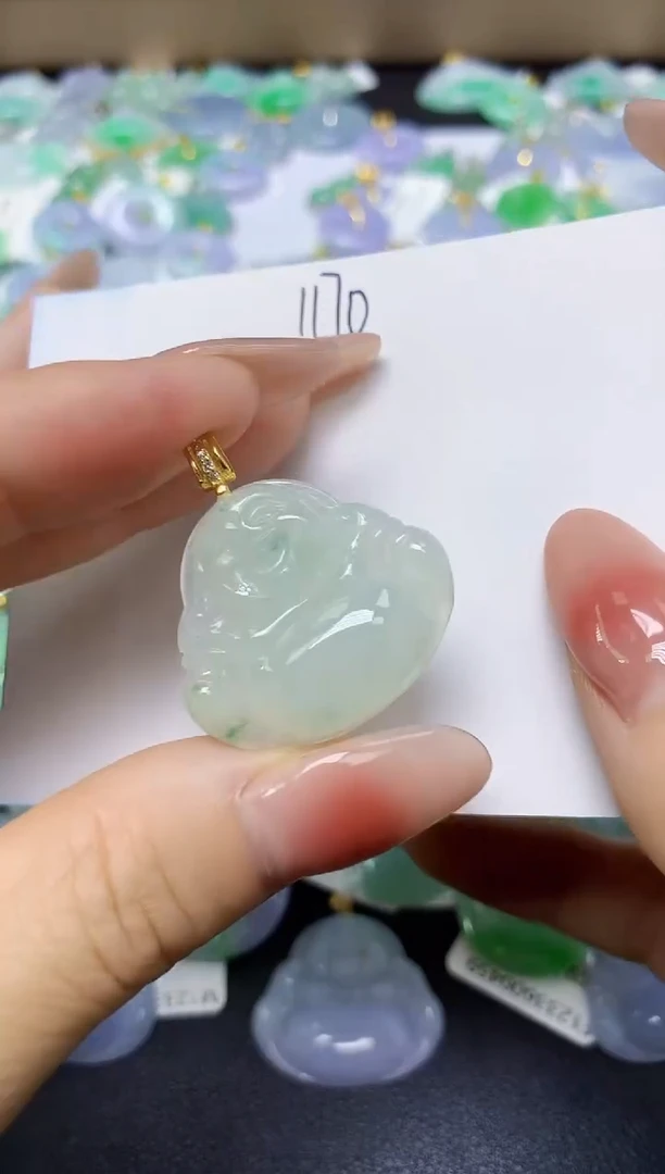 翡翠未镶嵌颈饰 天然缅甸翡翠A货
