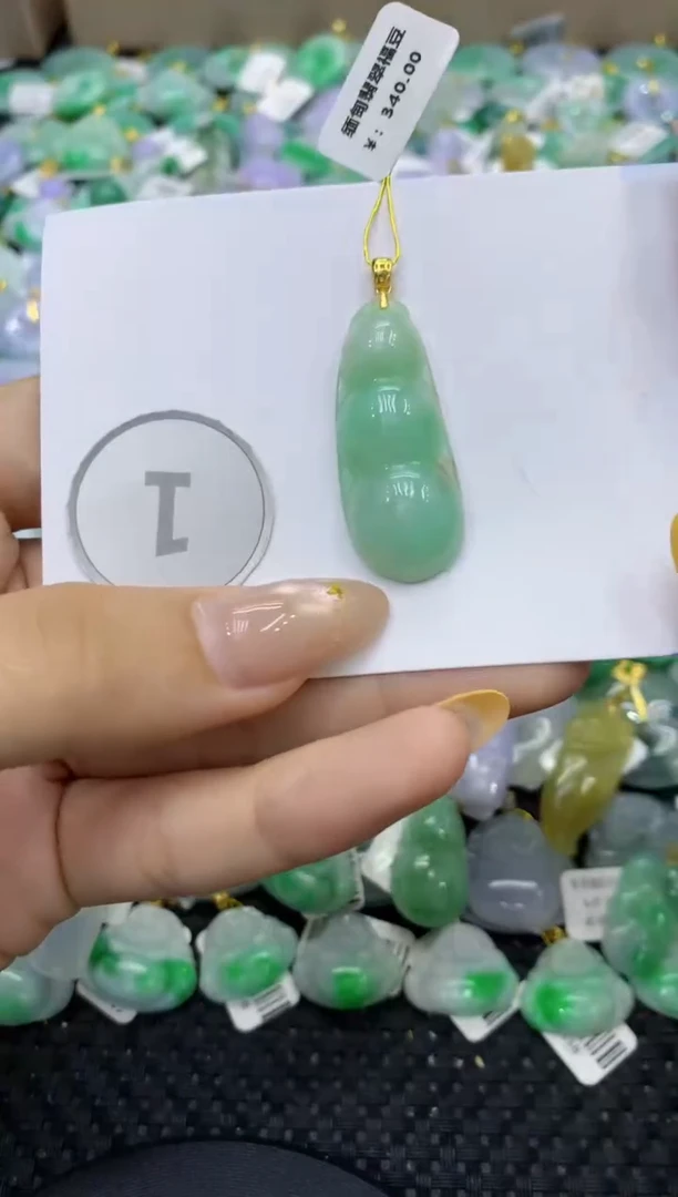 颈饰未镶嵌翡翠天然麻烦翡翠A货