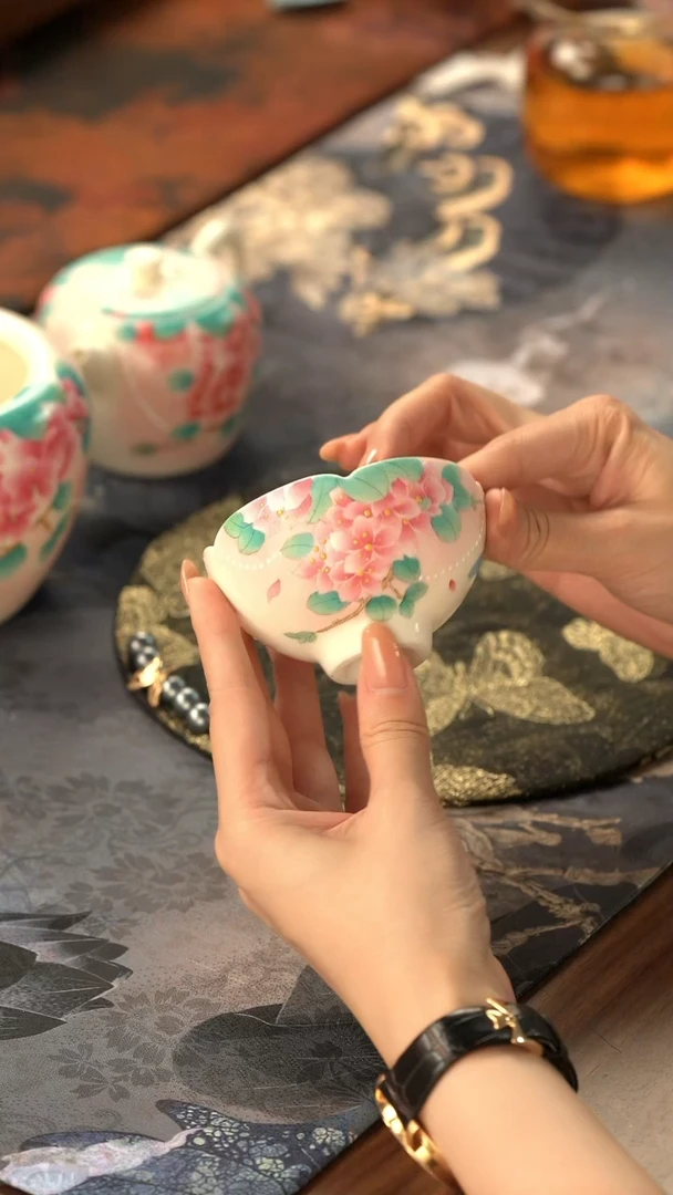 11留器茶斋高货瓷器@@LQ7398