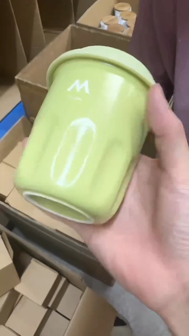 瓷片M款陶瓷随手杯绿色310ml