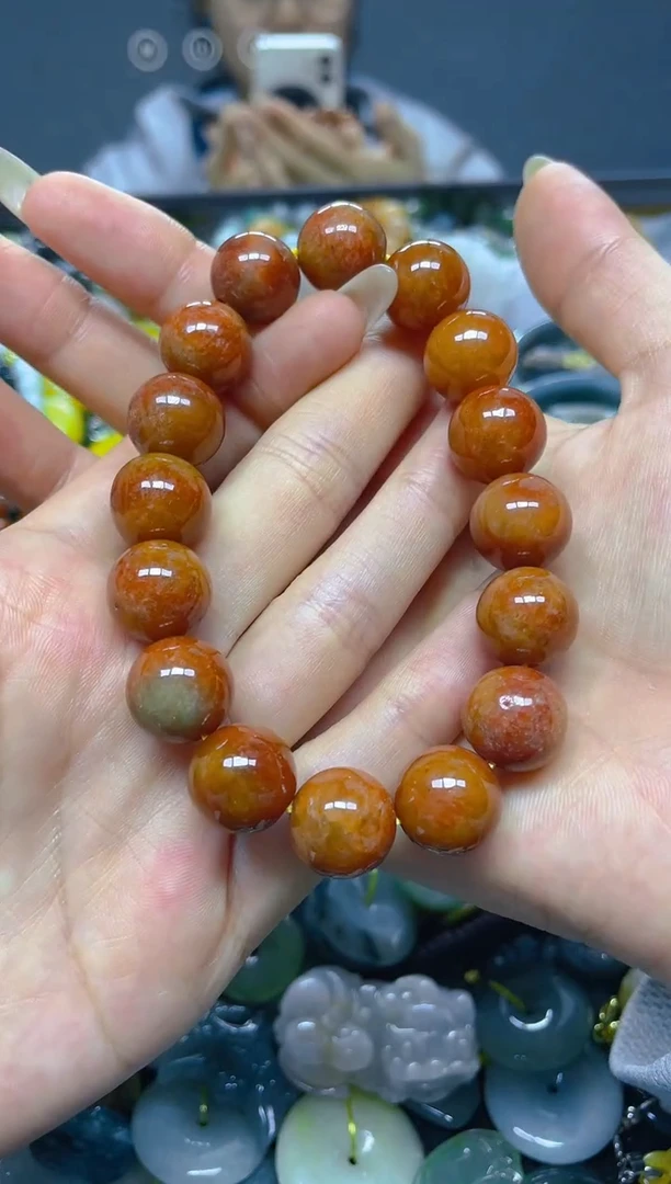 颈饰未镶嵌翡翠13MM/ L /翡翠A货，一件也是批发价
