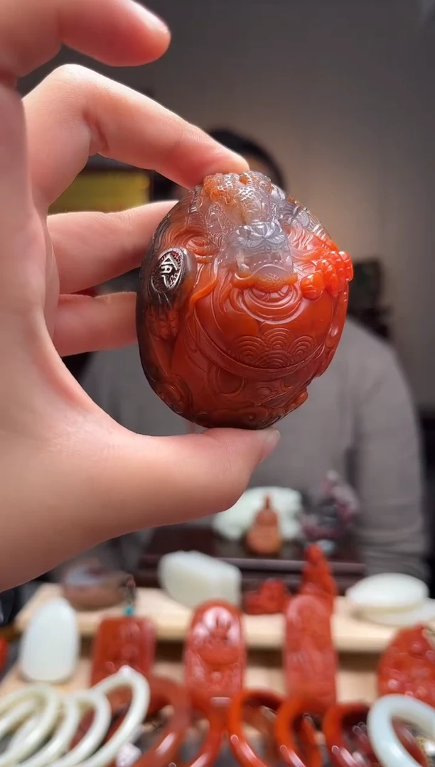 颈饰未镶嵌南红玛瑙旺***白吊坠