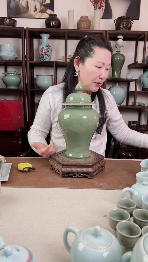 【闪购商品】杯纯手工 豆青釉 将军罐（57号）