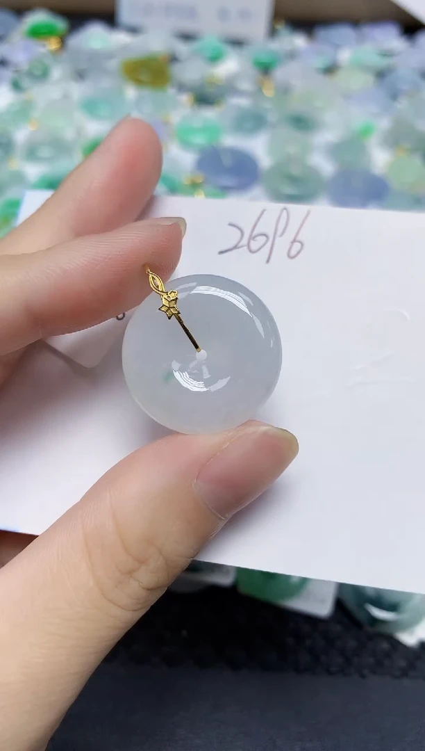 颈饰18K金镶嵌翡翠天然缅甸翡翠A货翡翠百元以上9元证书费自理