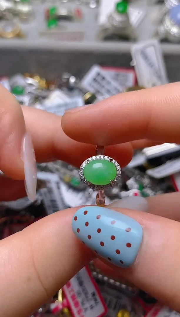 银S925镶嵌戒指翡翠百内无证书