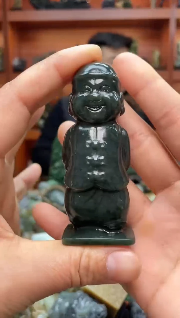 未镶嵌和田玉把件1