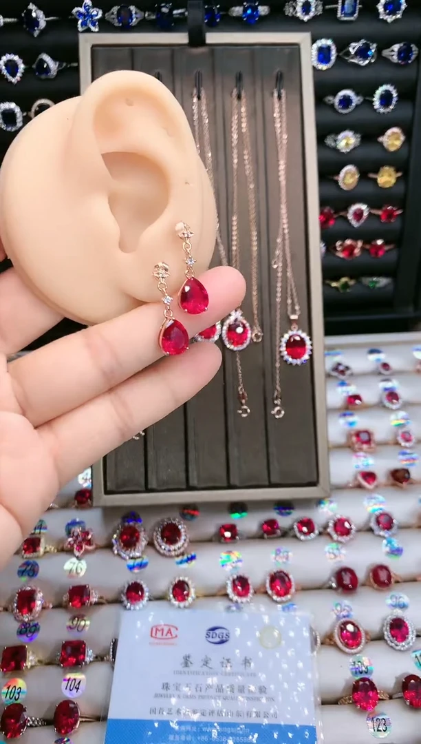 【闪购商品】红宝石耳饰银S925镶嵌玫瑰金
