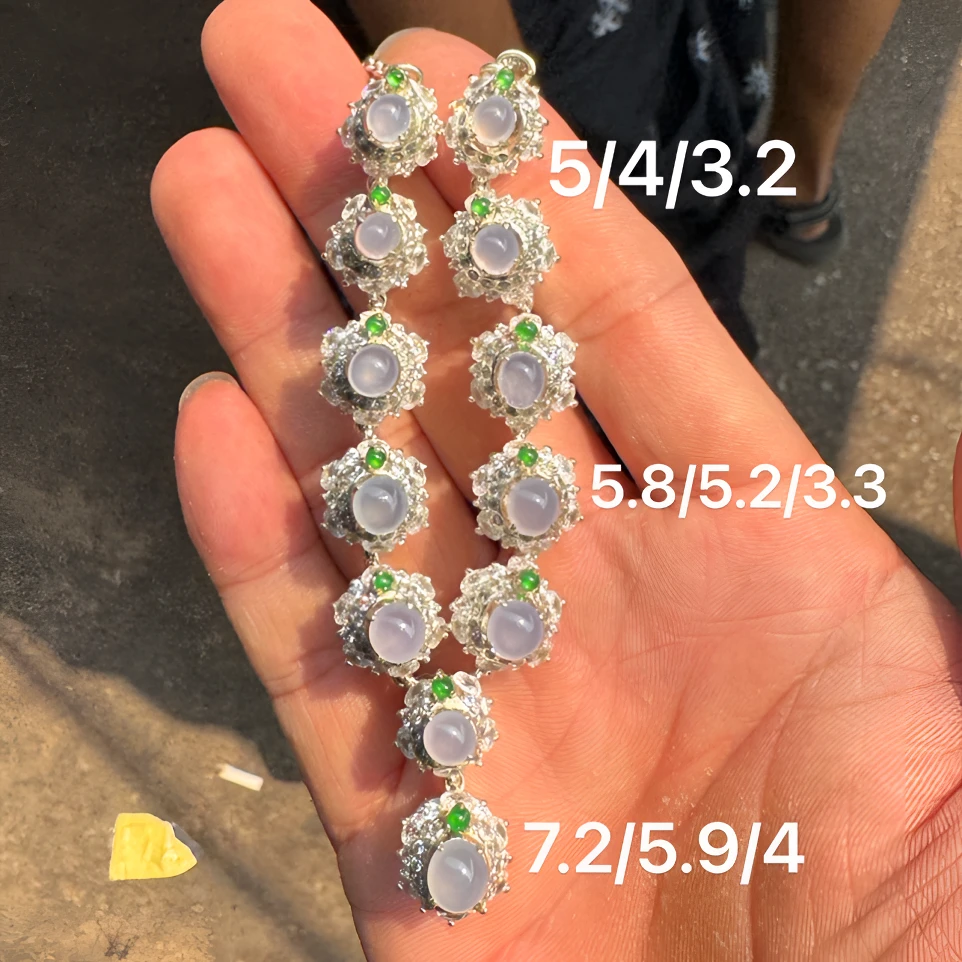 0510(小哪吒在源头)冰种翡翠紫罗兰套链共12颗干净肉细荧光足M120