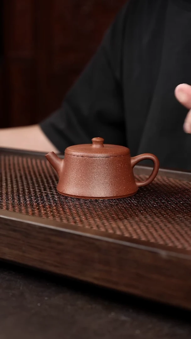 茶壶紫砂红降坡云柱
